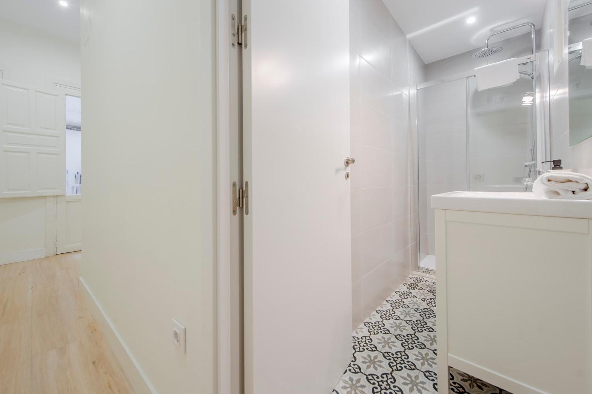Appartamento Nuevo Apt Para 7 Pax En Malasana - Gran Via E1 Madrid Esterno foto